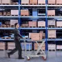 Hydraulic Lift Table Cart, 500lbs Capacity 28.5" Lifting Height, Manual Single Scissor Lift Table with 4 Wheels and Non-slip Pad