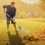 Leaf Rake, 18 Metal Tines, Adjustable Garden Rake for Lawns with 19.5-43.5 cm Wide Head & 82-141 cm Long Handle, Heavy Duty Stai