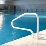 VEVOR Pool Rail, 122 x 81,3 cm Pool Håndliste, 100 kg Belastningskapacitet Heavy Duty Rustfrit Stål Svømmegelænder, Sømløs