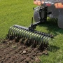 106.7cm Tow Behind Landscape Rake, 3-Point Lawn Rock Rake with Blade & Lift Lever, Fit Category 1 ATVs UTVs Lawn Tractors, Heavy