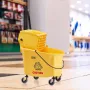 MOP BUCKET MED WRINGER, 26 Qt. 