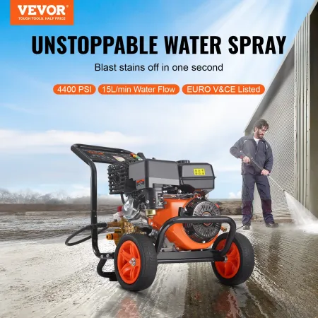 Benzin højtryksrenser 4400 PSI 15L/min 2.6 GPM med 5 dyser til