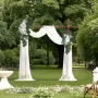 Kunstige bryllupsbueblomstersæt hvid med 2 stk. 