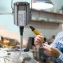 Flex Shaft Grinder 780W Rotary Tool 500-23000RPM Rotary Carver with 0.635 cm 3-Jaw Chuck & Stepless Speed Foot Pedal Hanging Gri